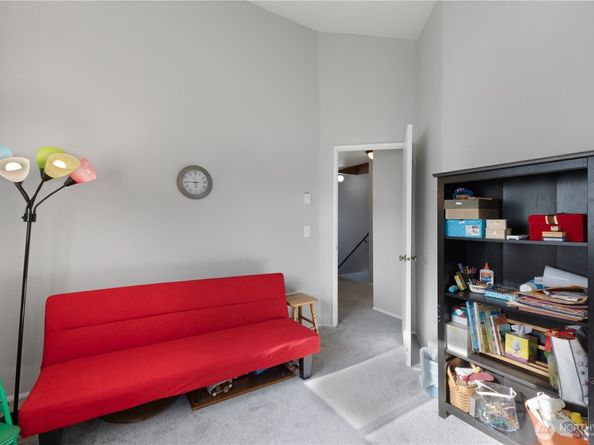 701 5th Avenue S C105, Kent WA 98032