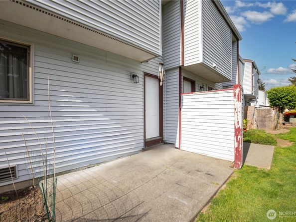 701 5th Avenue S C105, Kent WA 98032