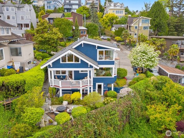 1712 Arch Ave SW, Seattle WA 98116