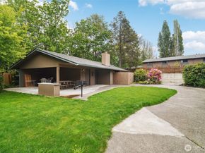 13558 37th Avenue S 21, Tukwila WA 98168
