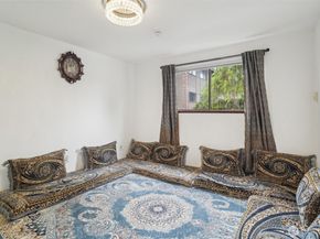 13558 37th Avenue S 21, Tukwila WA 98168