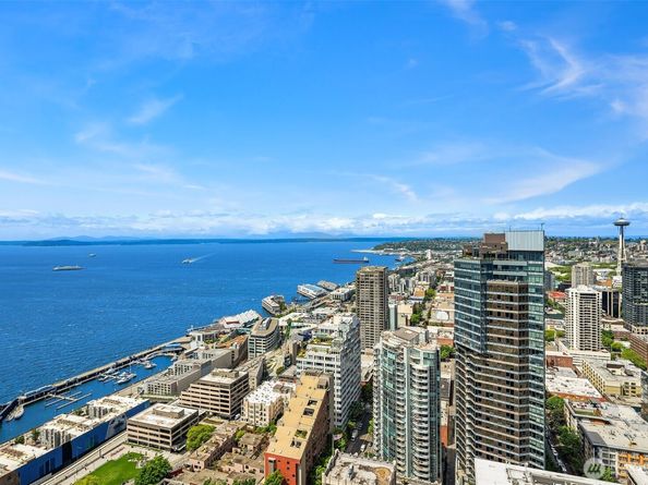 121 Stewart Street 908, Seattle WA 98101