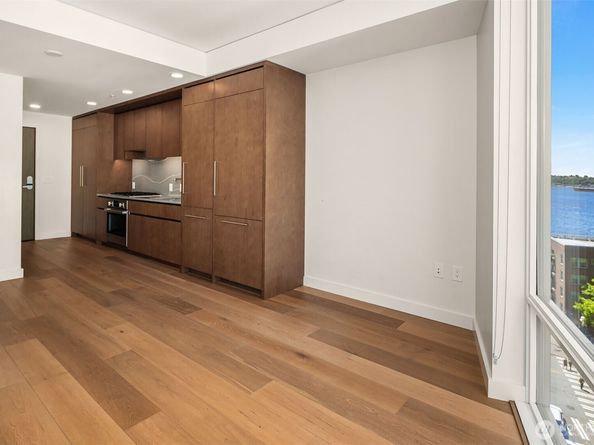 121 Stewart Street 908, Seattle WA 98101