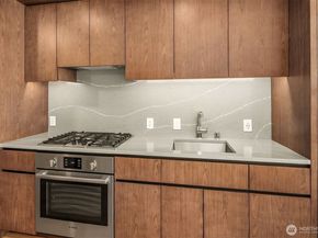 121 Stewart Street 908, Seattle WA 98101