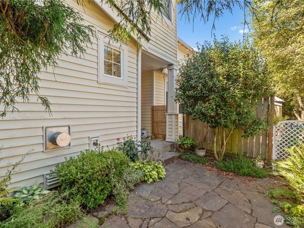 18708 109th Lane SE K30, Renton WA 98055
