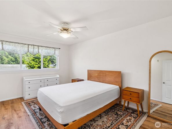 18708 109th Lane SE K30, Renton WA 98055