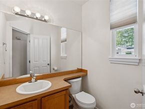 18708 109th Lane SE K30, Renton WA 98055