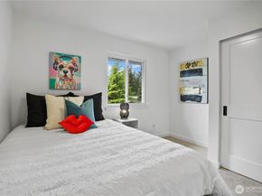 5512 123rd Avenue SE, Bellevue WA 98006