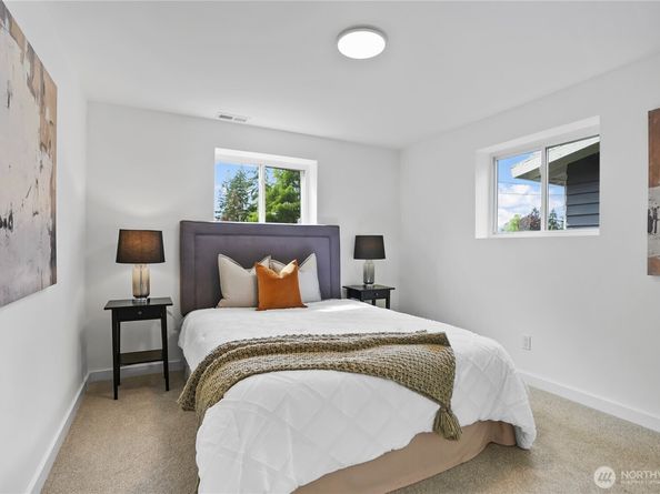 5512 123rd Avenue SE, Bellevue WA 98006