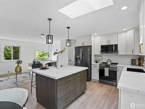 5512 123rd Avenue SE, Bellevue WA 98006