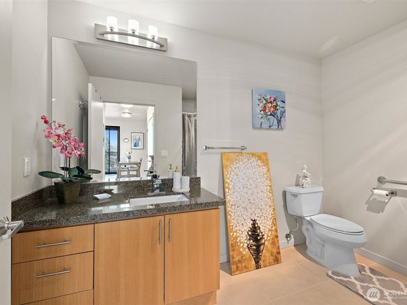15100 6th Avenue SW 528, Burien WA 98166