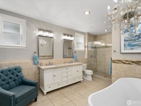 10207 NE 60th Street, Kirkland WA 98033