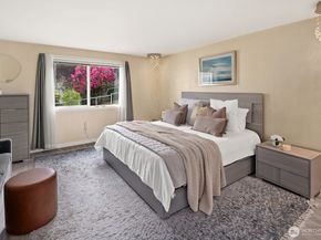 13259 15th Avenue NE B7, Seattle WA 98125