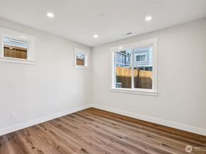 313 182ND Place SE, Bothell WA 98012