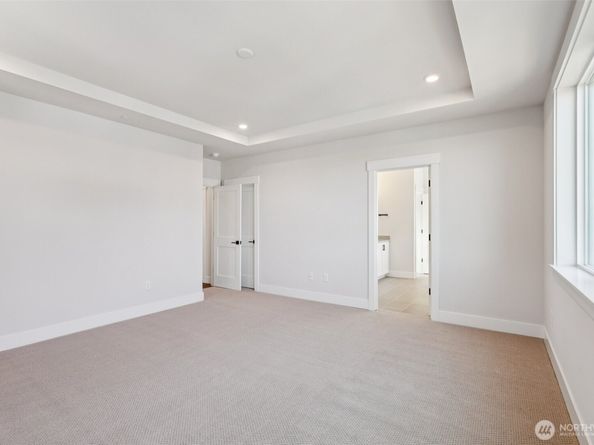 313 182ND Place SE, Bothell WA 98012