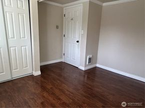 14118 37th Avenue S, Tukwila WA 98168