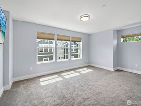 14414 34th Lane S, Tukwila WA 98168
