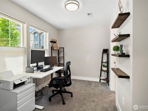 14414 34th Lane S, Tukwila WA 98168