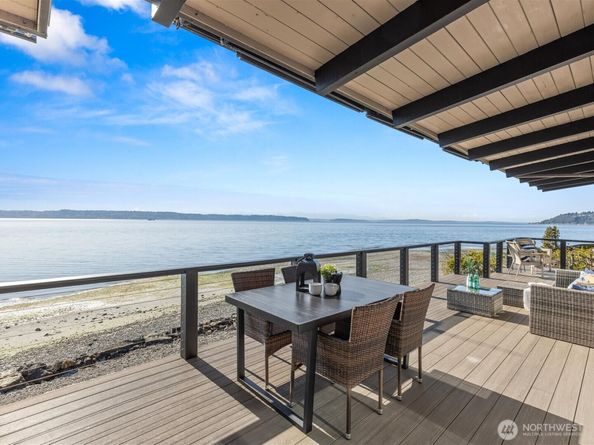 2690 SW 151st Place, Burien WA 98166