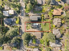 3119 108th Avenue SE, Bellevue WA 98004