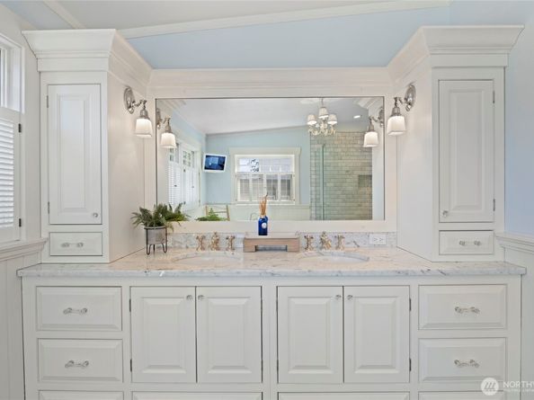 3119 108th Avenue SE, Bellevue WA 98004