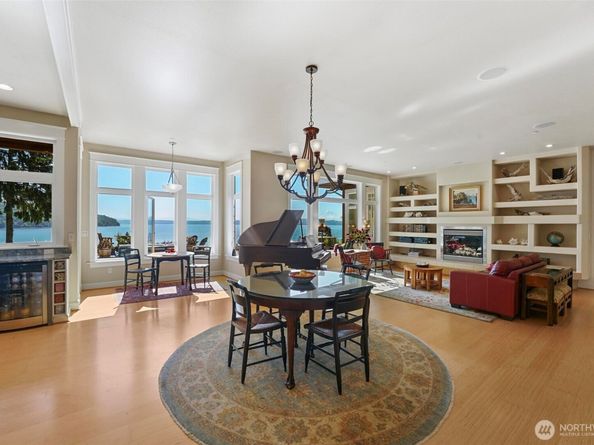 28812 125th Place SW, Vashon WA 98070