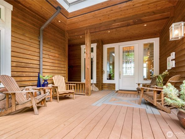28812 125th Place SW, Vashon WA 98070