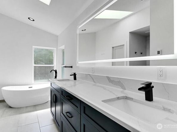 5921 164th Street SW, Lynnwood WA 98037