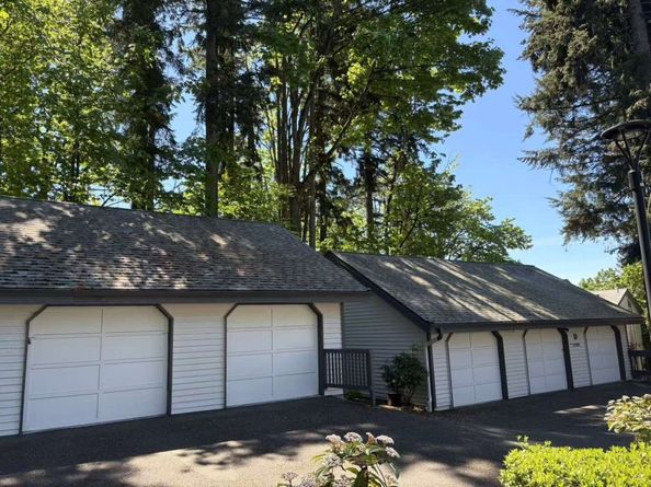 11703 NE 80th Street D3, Kirkland WA 98033