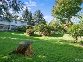 2704 NE 92nd Street, Seattle WA 98115