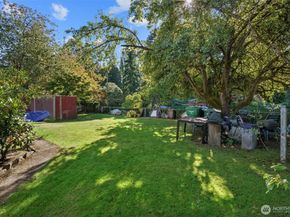 2704 NE 92nd Street, Seattle WA 98115