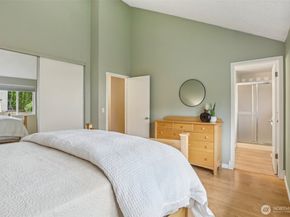 5906 112th Place NE, Kirkland WA 98033