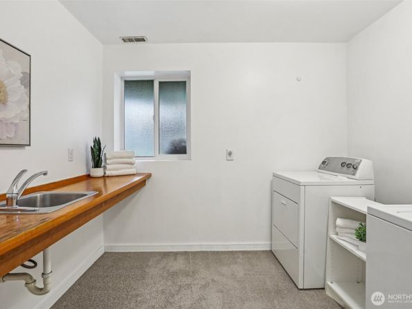 5906 112th Place NE, Kirkland WA 98033
