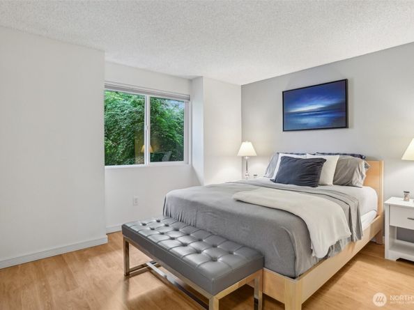 5906 112th Place NE, Kirkland WA 98033