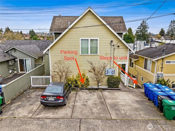5907 40th Avenue SW B, Seattle WA 98136