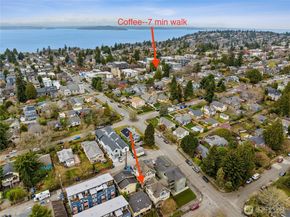 5907 40th Avenue SW B, Seattle WA 98136