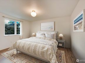 12712 NE 120th Street G1, Kirkland WA 98034