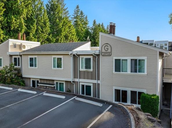 12712 NE 120th Street G1, Kirkland WA 98034