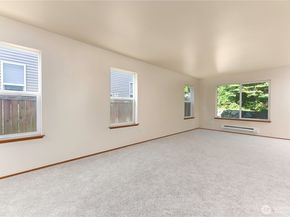 2413 106th Drive SE, Lake Stevens WA 98258