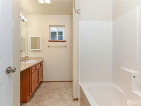 2413 106th Drive SE, Lake Stevens WA 98258