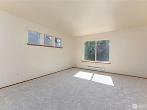 2413 106th Drive SE, Lake Stevens WA 98258