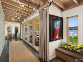 7964 E Mercer Way, Mercer Island WA 98040