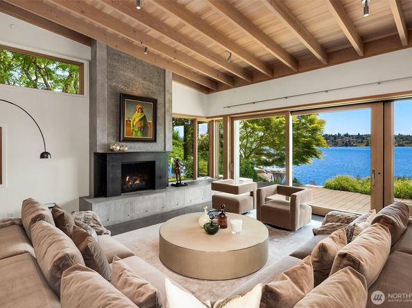 7964 E Mercer Way, Mercer Island WA 98040