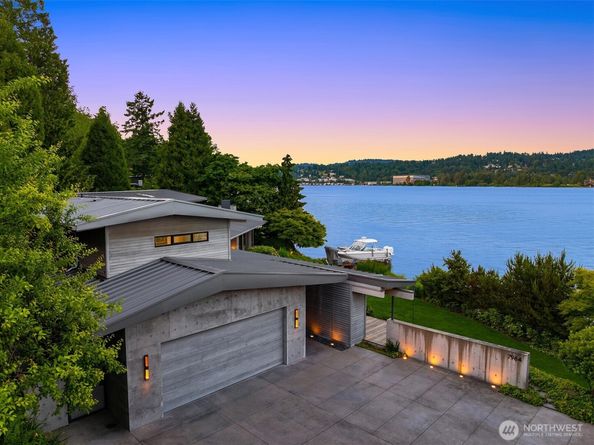 7964 E Mercer Way, Mercer Island WA 98040
