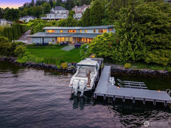 7964 E Mercer Way, Mercer Island WA 98040