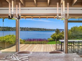 7964 E Mercer Way, Mercer Island WA 98040