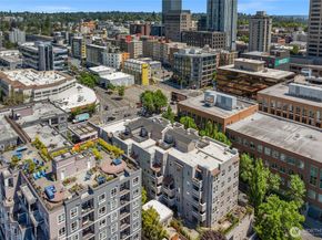 4343 Roosevelt Way NE 401, Seattle WA 98105