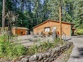 21988 Urdahl Road NW, Poulsbo WA 98370