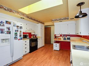 21988 Urdahl Road NW, Poulsbo WA 98370