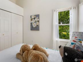 104 NE 94th Street, Seattle WA 98115